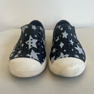 Native Blk with stars Size 8